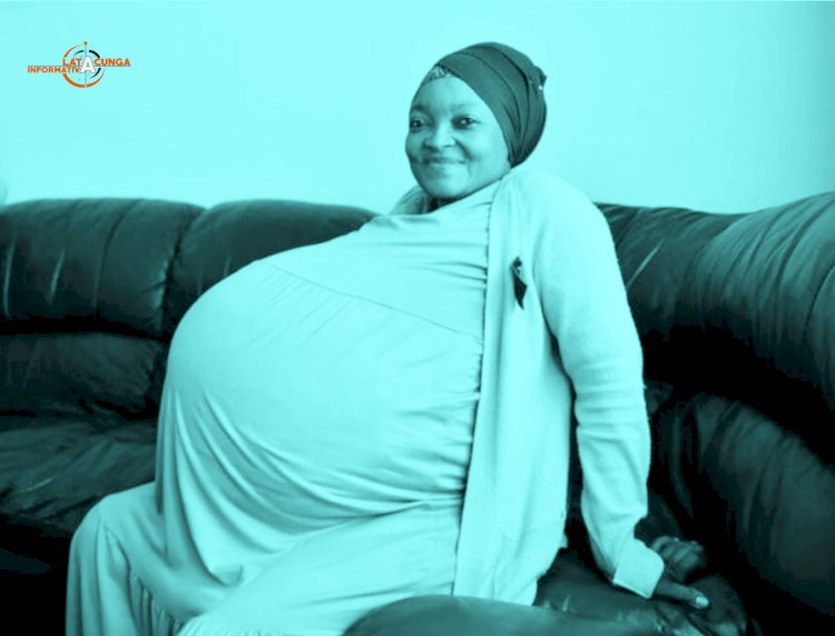 Mujer sudafricana da a luz a 10 bebés y rompe récord mundial