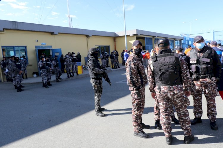 SNAI y Policía Nacional efectuaron un operativo de seguridad en el CPL Cotopaxi Nº1