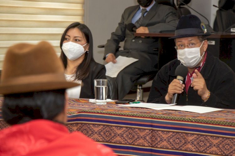 Prefectura y CARE presentaron el proyecto Mujeres Rurales andinas productoras 