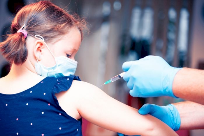 ¿Dónde se vacunarán los menores de 12 a 15 años?