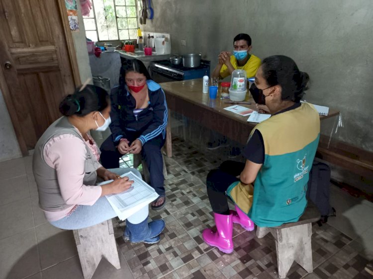 Atención  médica integral en albergues de Pucayacu