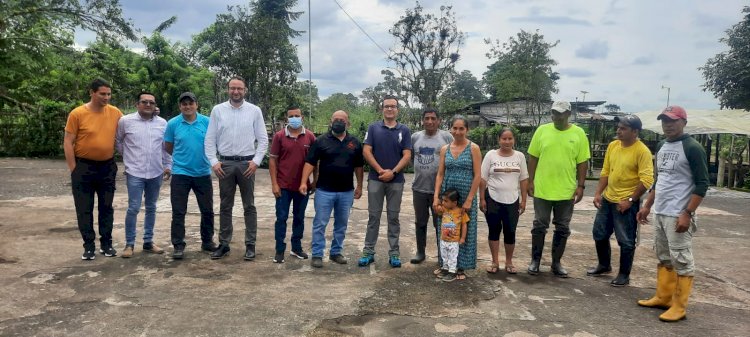 ELEPCO S.A. inicia construcción de red de distribución en Santa Rosa de Moraspungo