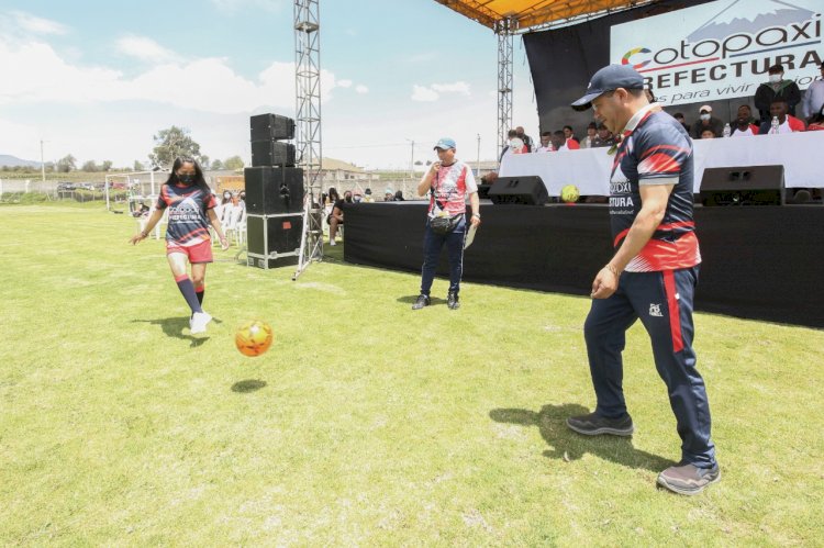En Guaytacama se inauguró el 3er campeonato de las escuelas de Fútbol de la Prefectura de Cotopaxi 