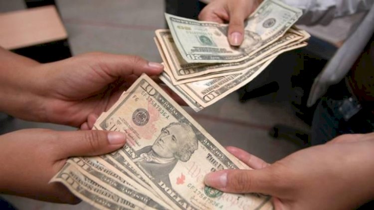El salario digno en Ecuador se fijó en 447,41 dólares; debe pagarse hasta el 31 de marzo