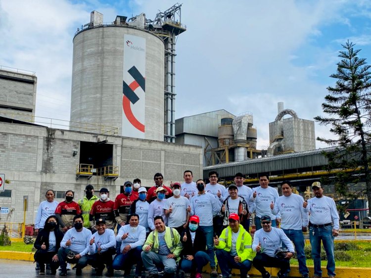 Holcim Ecuador impulsa iniciativa de reforestación en comunidades de Latacunga