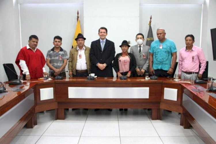 Ministro de Gobierno realizó una mesa de trabajo con la Unión de Organizaciones Indígenas de Cotopaxi