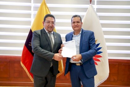 Presidente Virgilio Saquicela invitado como testigo de honor a la firma del Convenio Marco de Hermanamiento entre alcaldías de la frontera Ecuador y Perú
