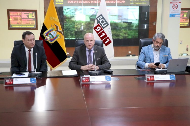 Ecuador ve una notable reducción de covid-19 y elimina el teletrabajo