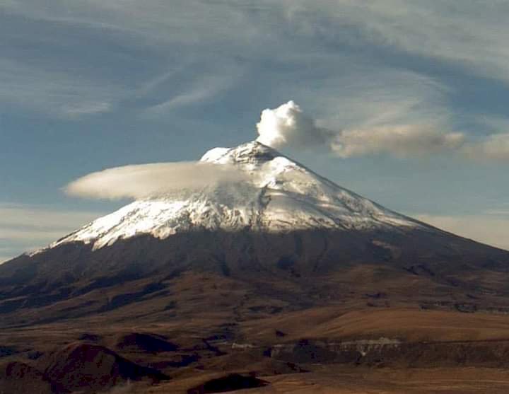 Por precaución SNGRE declara Alerta Amarilla debido a actividad volcánica del Cotopaxi