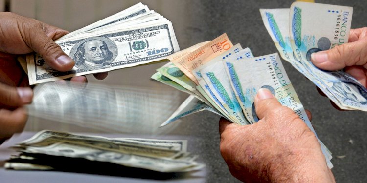 El dólar roza los 5 000 pesos en Colombia