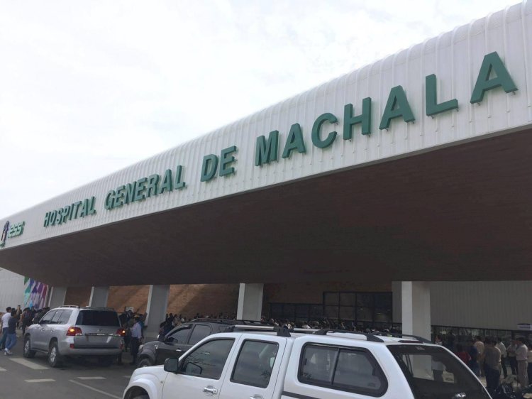 Hospital del IESS Machala en estado “crítico” por falta de ambulancias para sus afiliados 