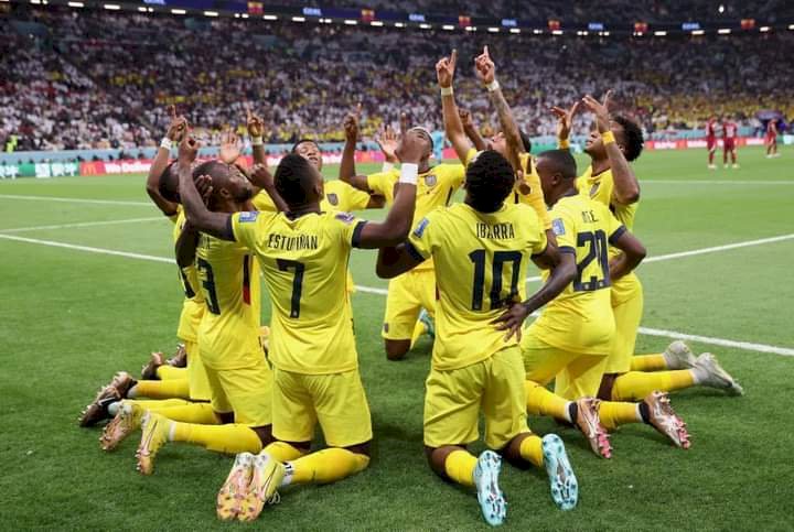 Ecuador superó con calidad a Qatar quien debutó como anfitriona