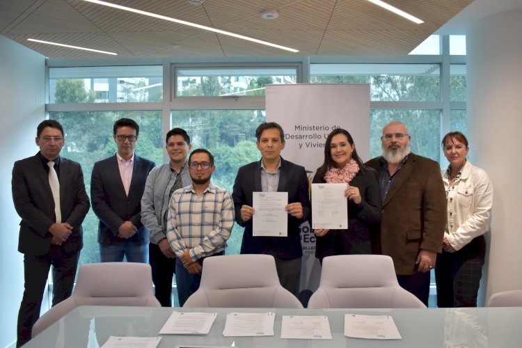 Ecuador se adhiere oficialmente a la iniciativa regional “100 mil pisos para jugar” de Hábitat para la Humanidad