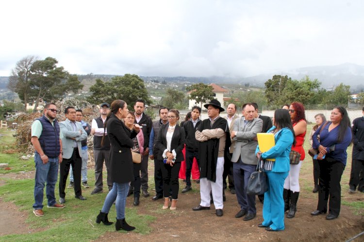 Prefecto de Tungurahua y Coordinadora de la Zona 3 de Educación, unen esfuerzos para contribuir con la educación 