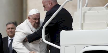Estado de salud del Papa Francisco preocupa al mundo