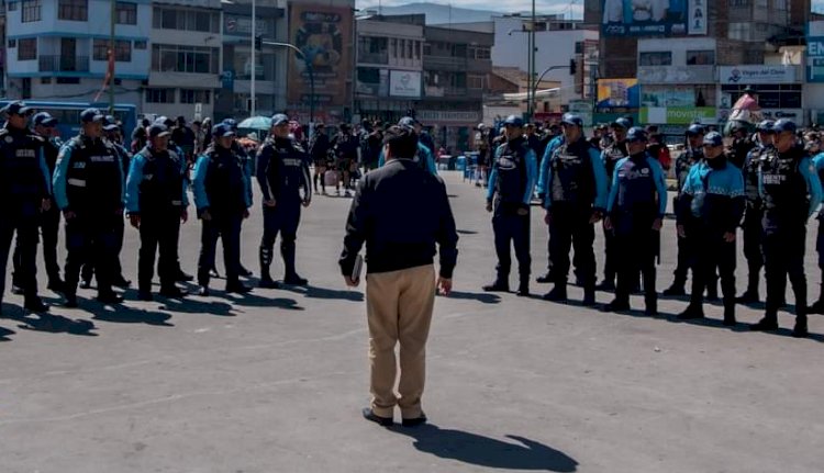 Municipio de Latacunga presta su contingente para brindar seguridad a la ciudadanía durante las festividades 