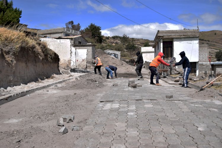 Municipio interviene con obras en la Parroquia Guangaje