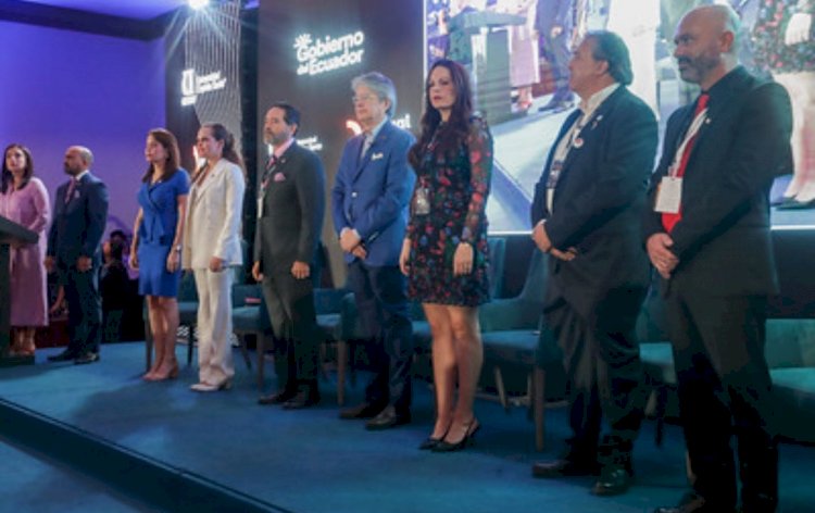 El presidente Lasso inauguró la Cumbre Nuevas Fronteras: Educación 360 en Guayaquil