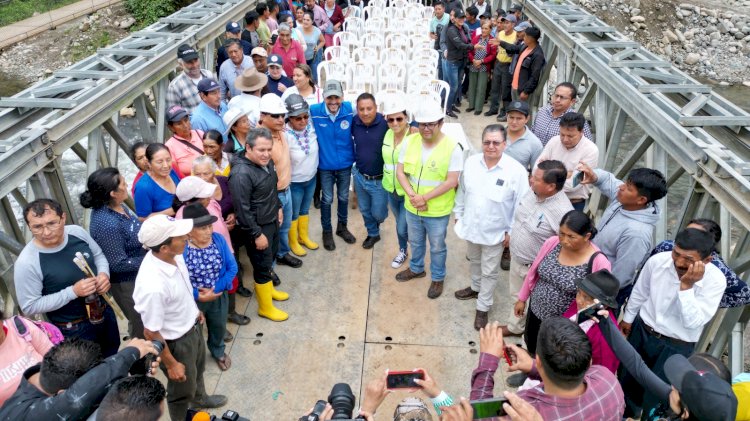 Inauguración del Puente Bailey La Magdalena en Pucayacu, Cantón La Maná
