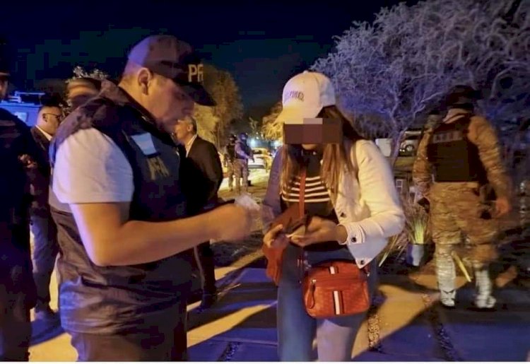 Medios argentinos reportan captura de esposa e hijos de Fito