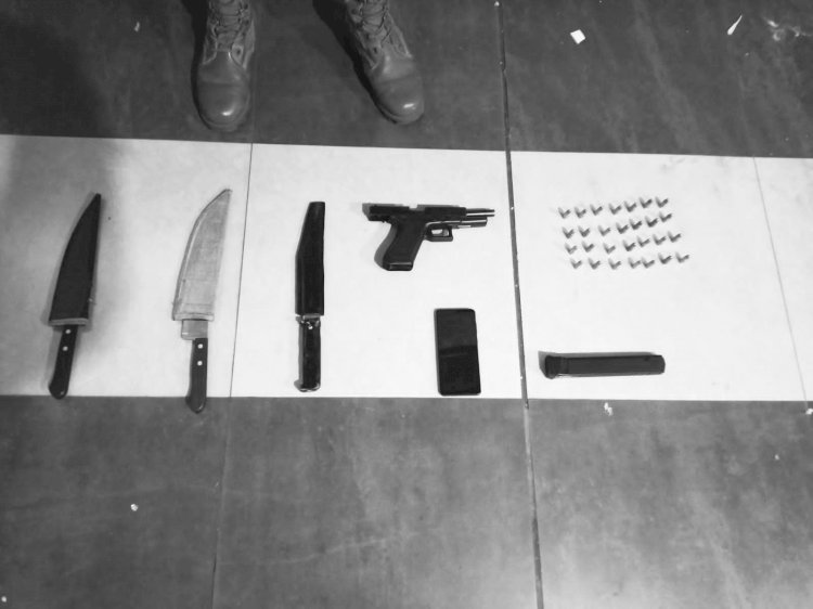 Armas, municiones y explosivos fueron decomisados en el interior del adentro penitenciario de Cotopaxi 