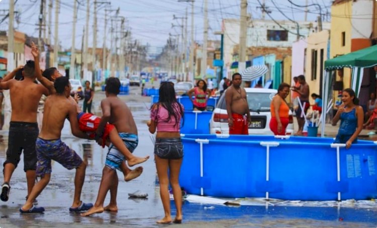 Esta es la sanción en Guayaquil por instalar piscinas armables en calles y veredas durante el feriado de carnaval.