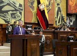 El Juicio político a Fausto Murillo y José Morillo se suspende en la Asamblea antes de la votación.