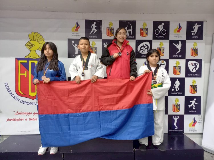 12 medallas para Cotopaxi en Campeonato Preselectivo de Taekwondo "Ecuador Series" realizado en Riobamba