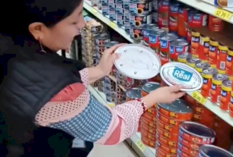 Quito: la AMC detectó que latas de atún y sardinas caducadas se comercializaban en el norte