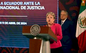 Postergan cumbre de Celac sobre asalto a embajada mexicana
